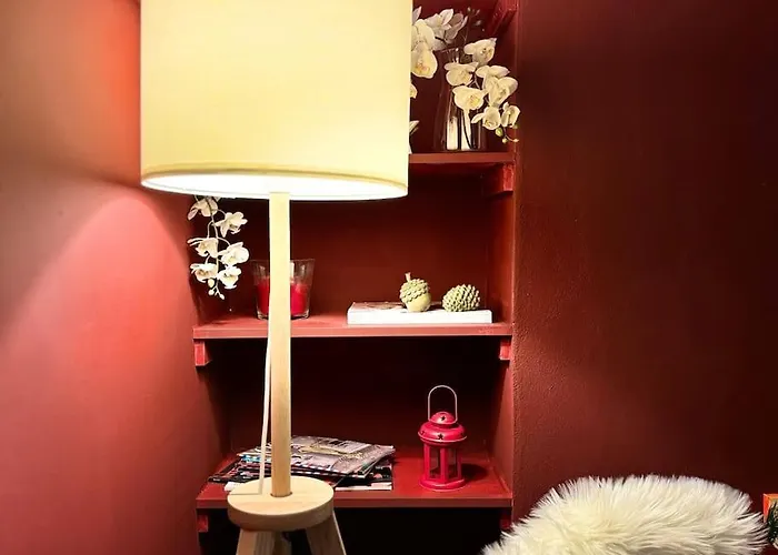 Cherry - Prague Apartment